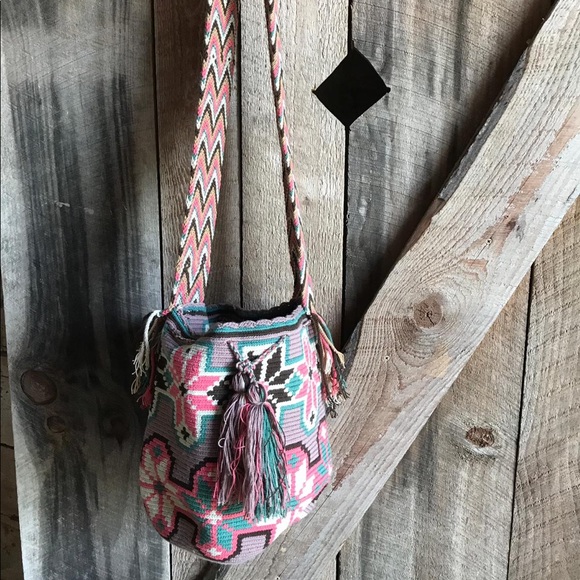 Wayuu Mochilas - Picture 2 of 8